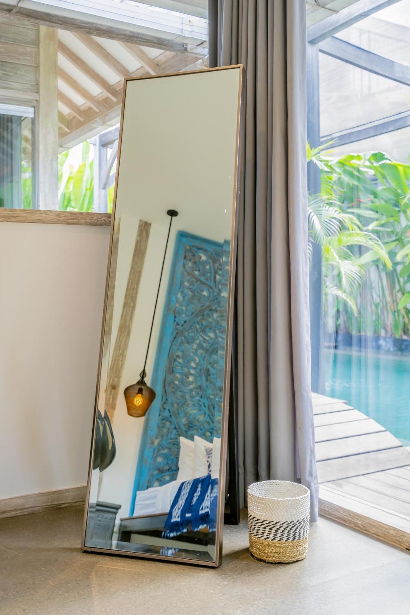 Mundaka Villa By Betterplace Canggu Eksteriør billede