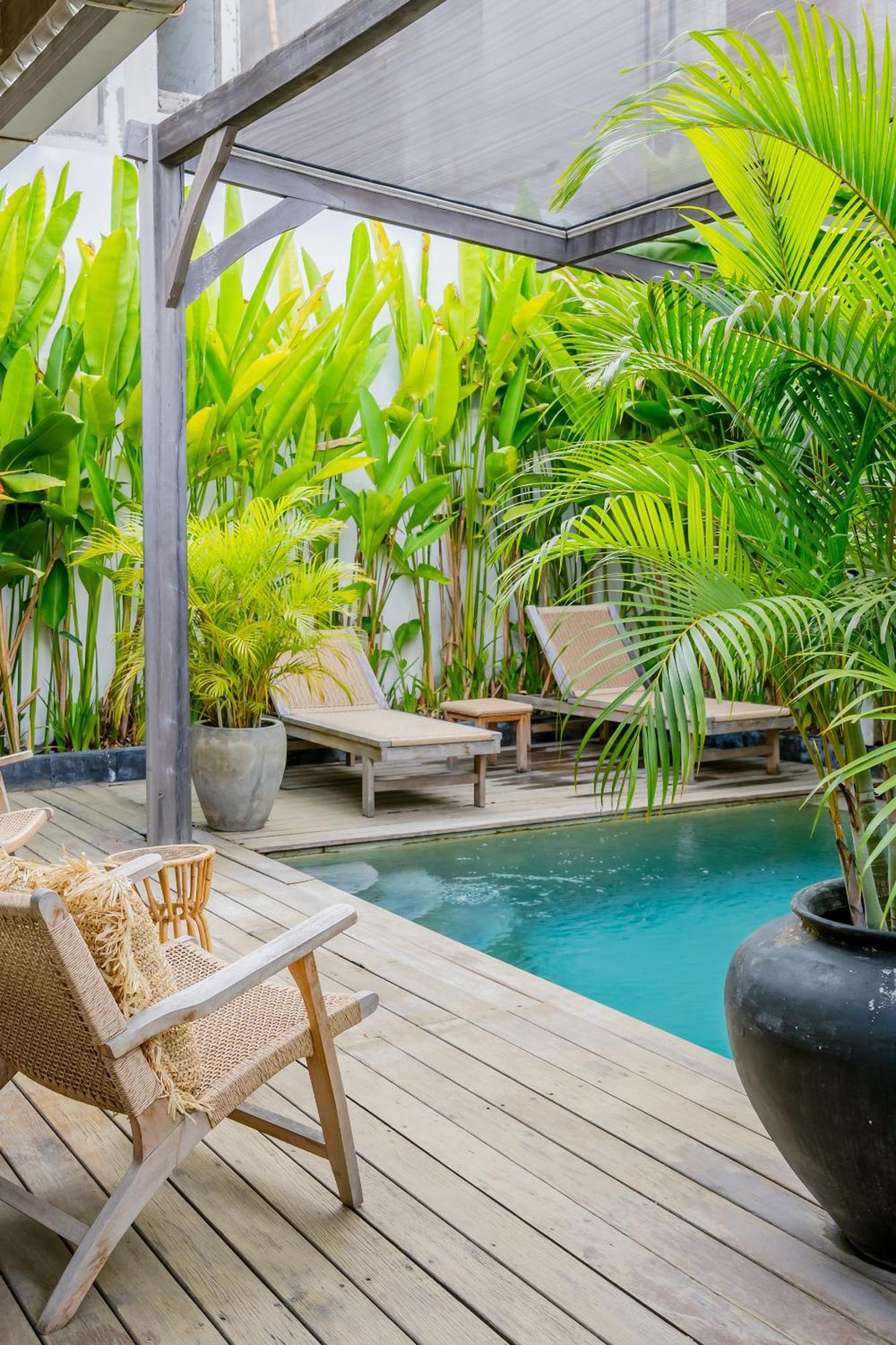 Mundaka Villa By Betterplace Canggu Eksteriør billede